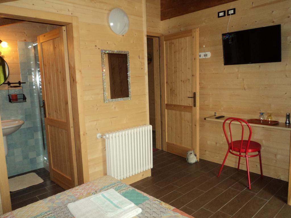 Chalet Trentino Bed & Breakfast Fiavè Rom bilde