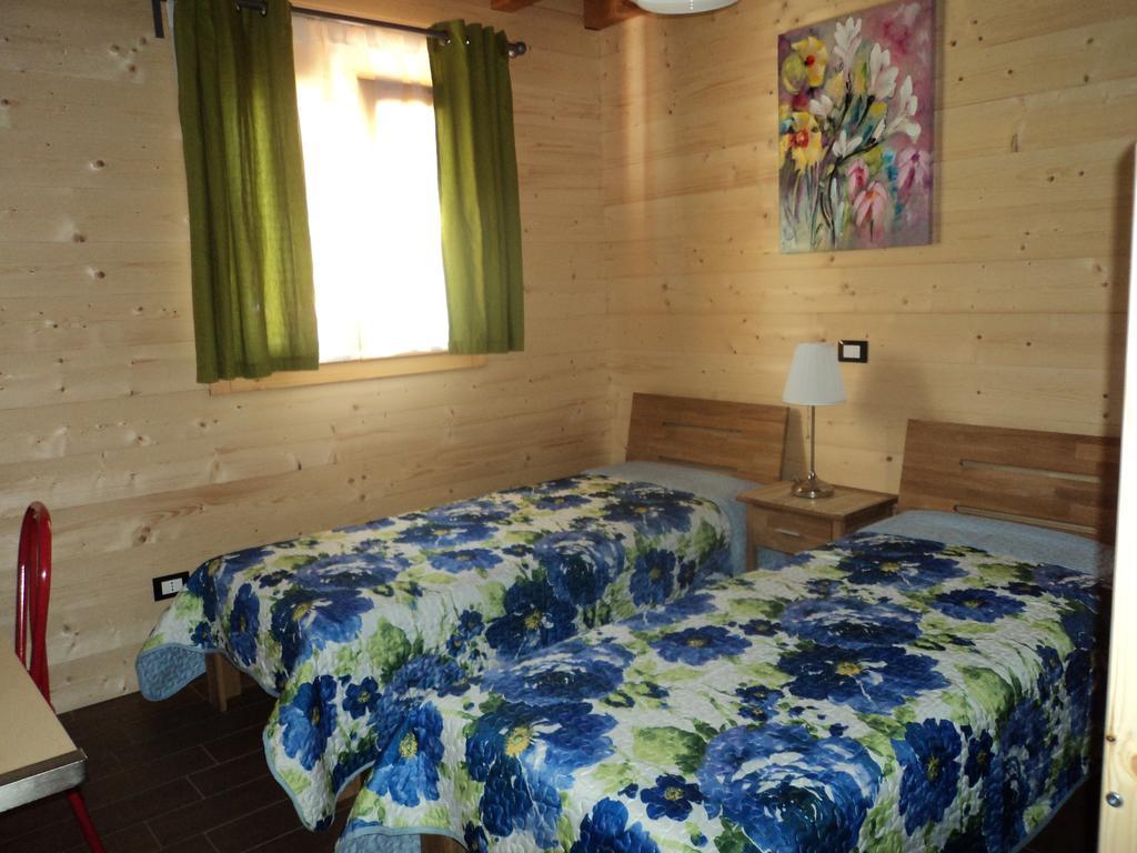 Chalet Trentino Bed & Breakfast Fiavè Eksteriør bilde