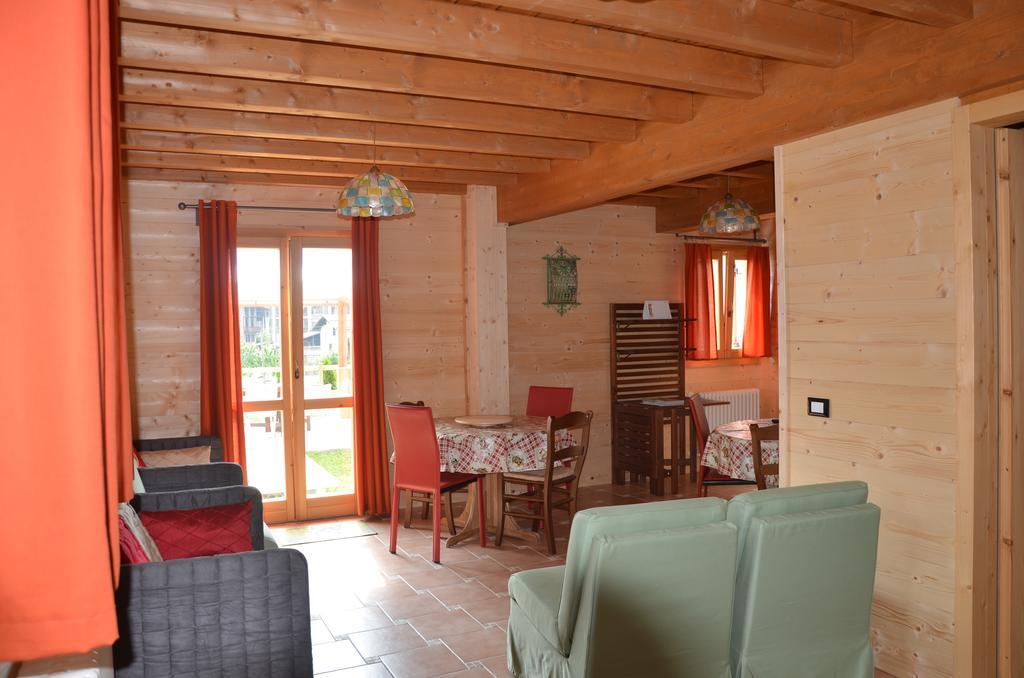 Chalet Trentino Bed & Breakfast Fiavè Eksteriør bilde