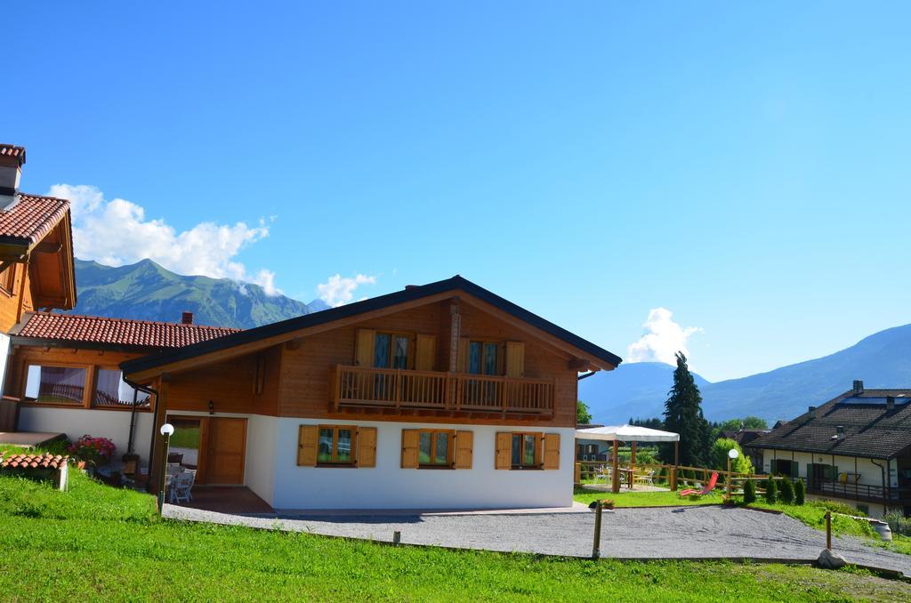 Chalet Trentino Bed & Breakfast Fiavè Eksteriør bilde
